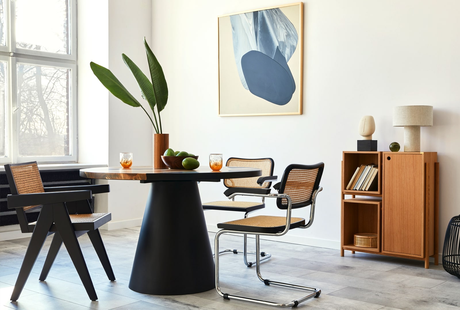 Плюсы и минусы покупки апарт-комплекса