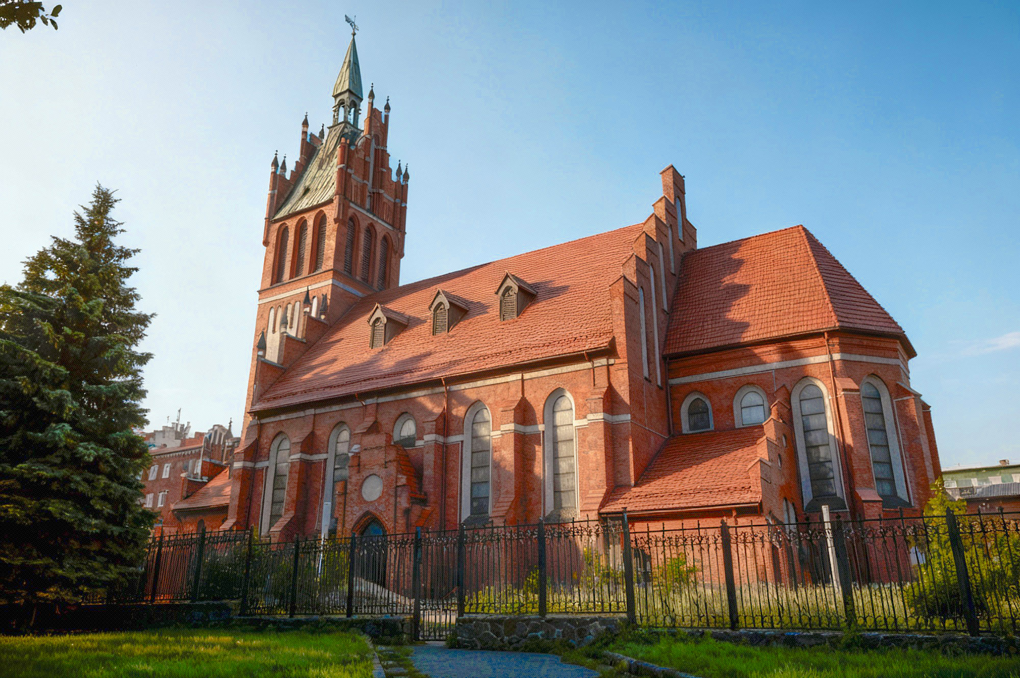 Калининградская областная филармония имени Е. Ф. Светланова 